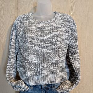 So Gray And White Crop  Sweater